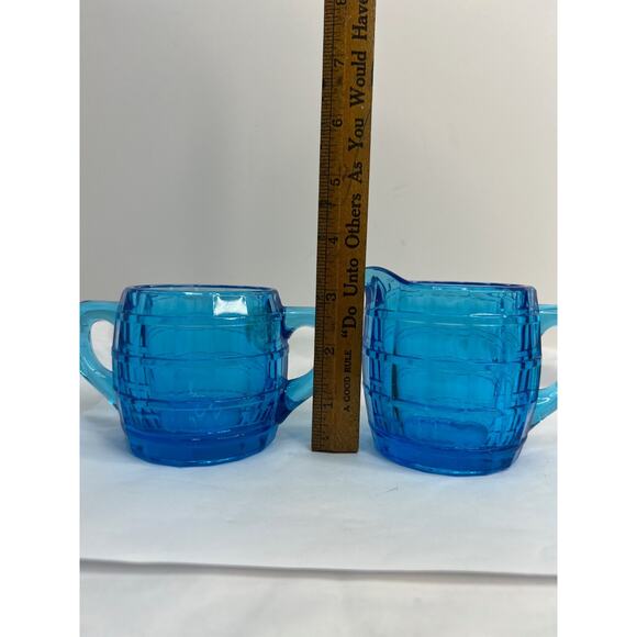 Indiana Glass Tiara Line Electric Blue Barrel Creamer And Sugar - Picture 3 of 4